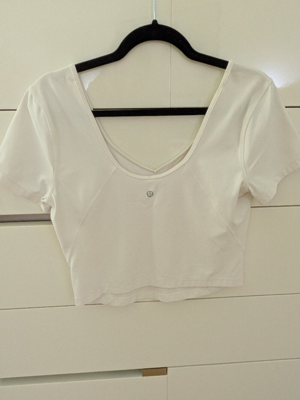 Lululemon crop top